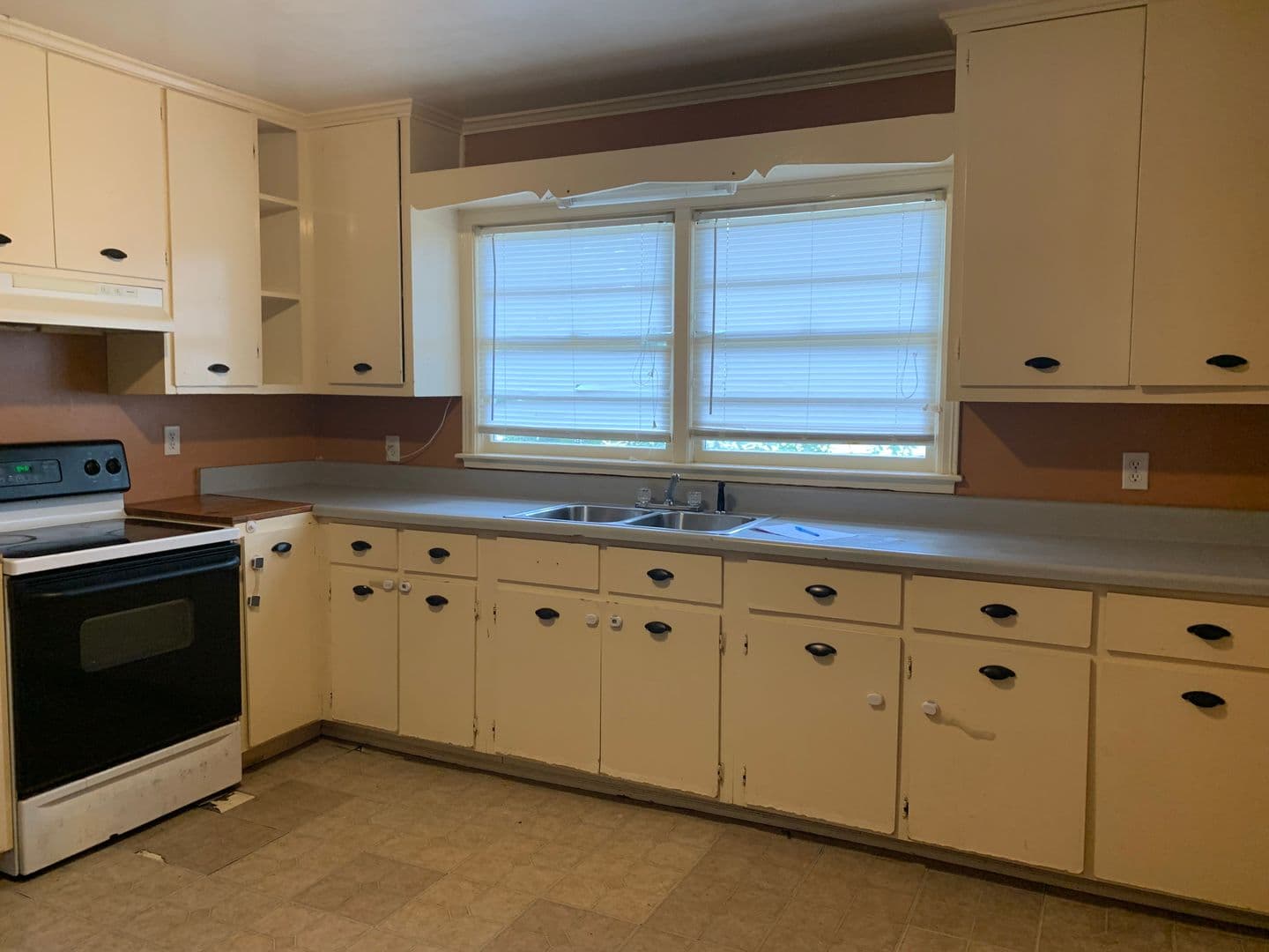 Valdosta House: 307 Rosedale Pl