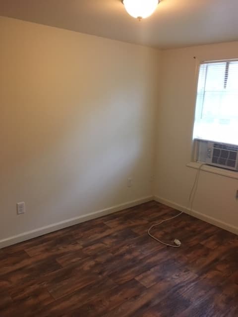 Valdosta House: 4828 Old Radar Site Road*