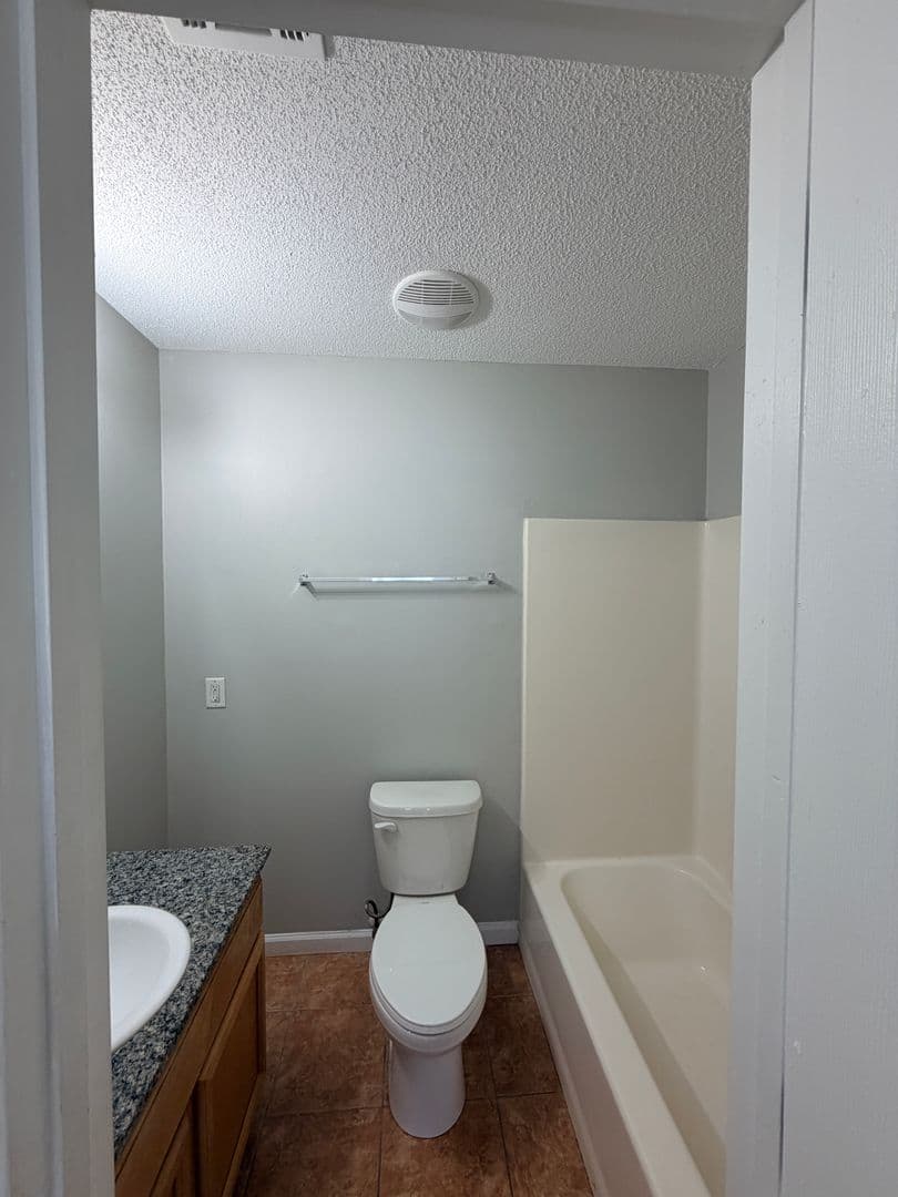 Valdosta Apartment: 1531 Woodard St. * - 372 - D2
