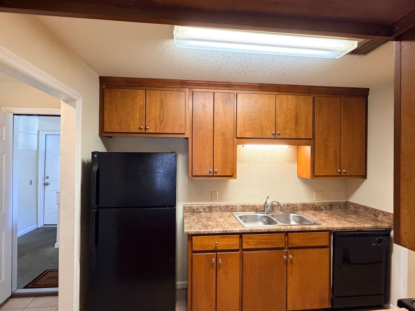 Valdosta Apartment: 1704 N Patterson St. * - #4