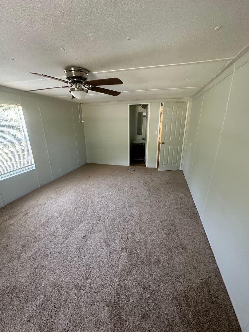 Hahira House: 6488 Cowart Circle