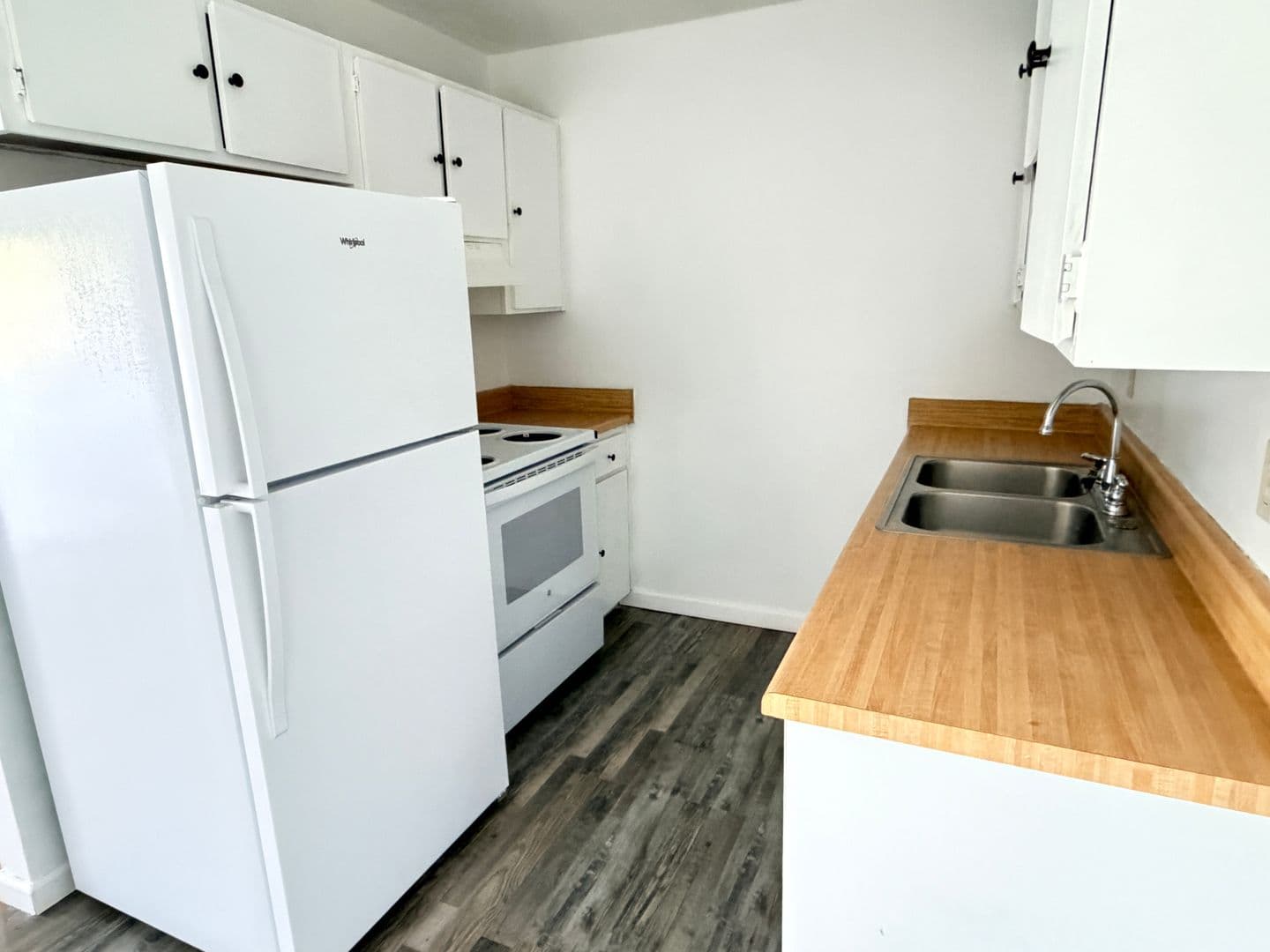 Valdosta Apartment: 4114 Oak Dr. - #3