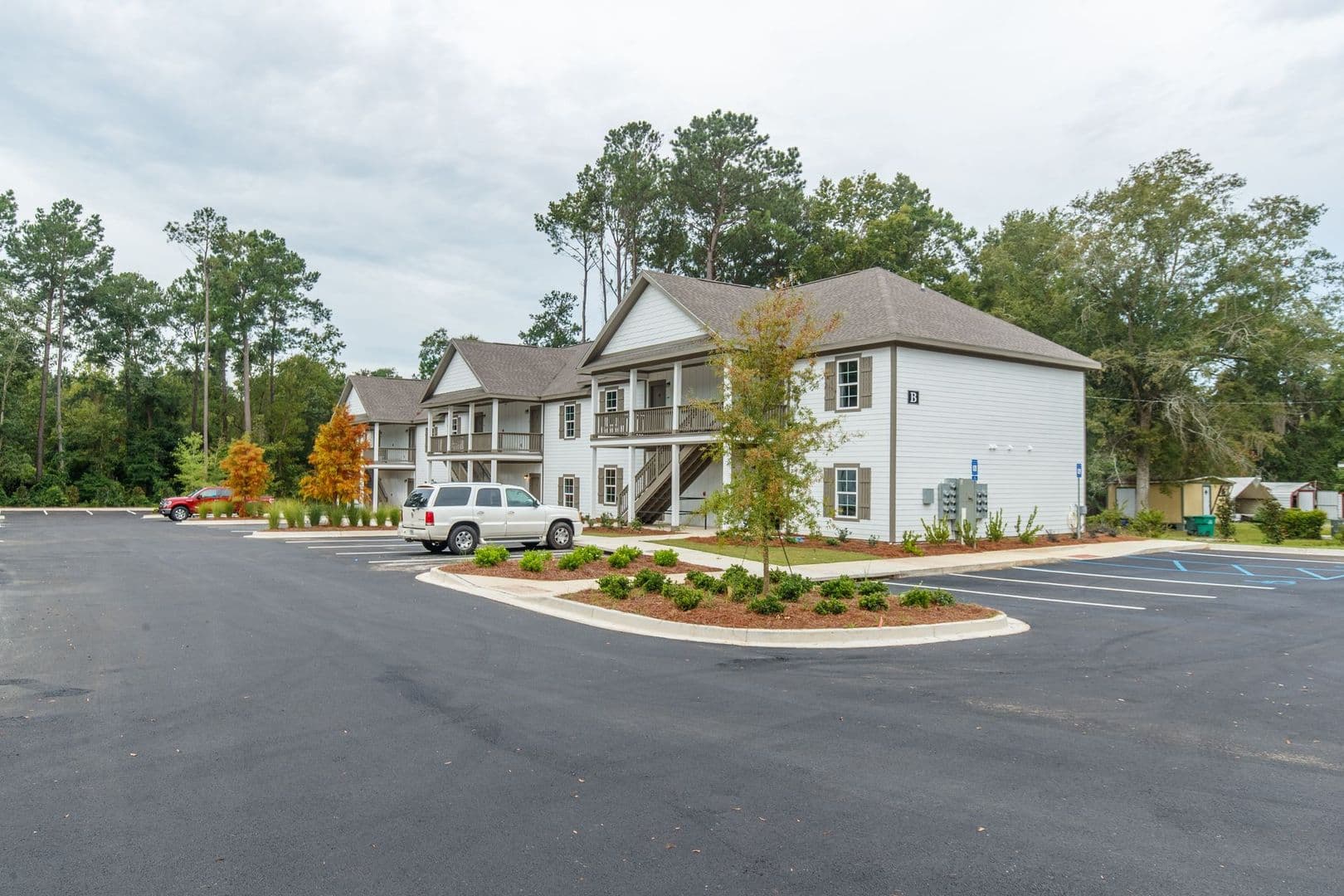 Valdosta Apartment: 1023 W. Gordon  - A4