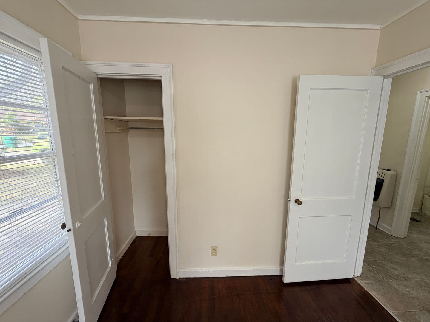 Valdosta House: 1701 N Troup Street*