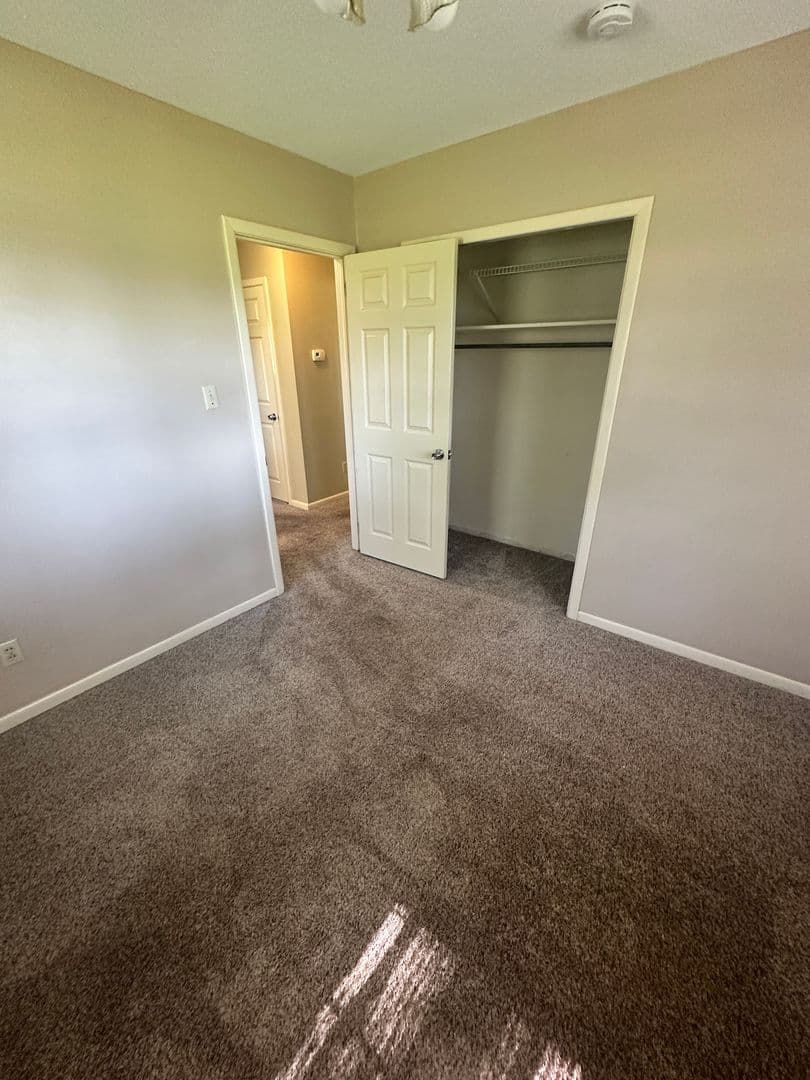 Valdosta House: 4742 Cat Creek Rd *