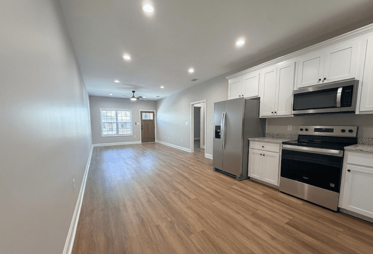 Adel Apartment: 515 Birch St. * - D