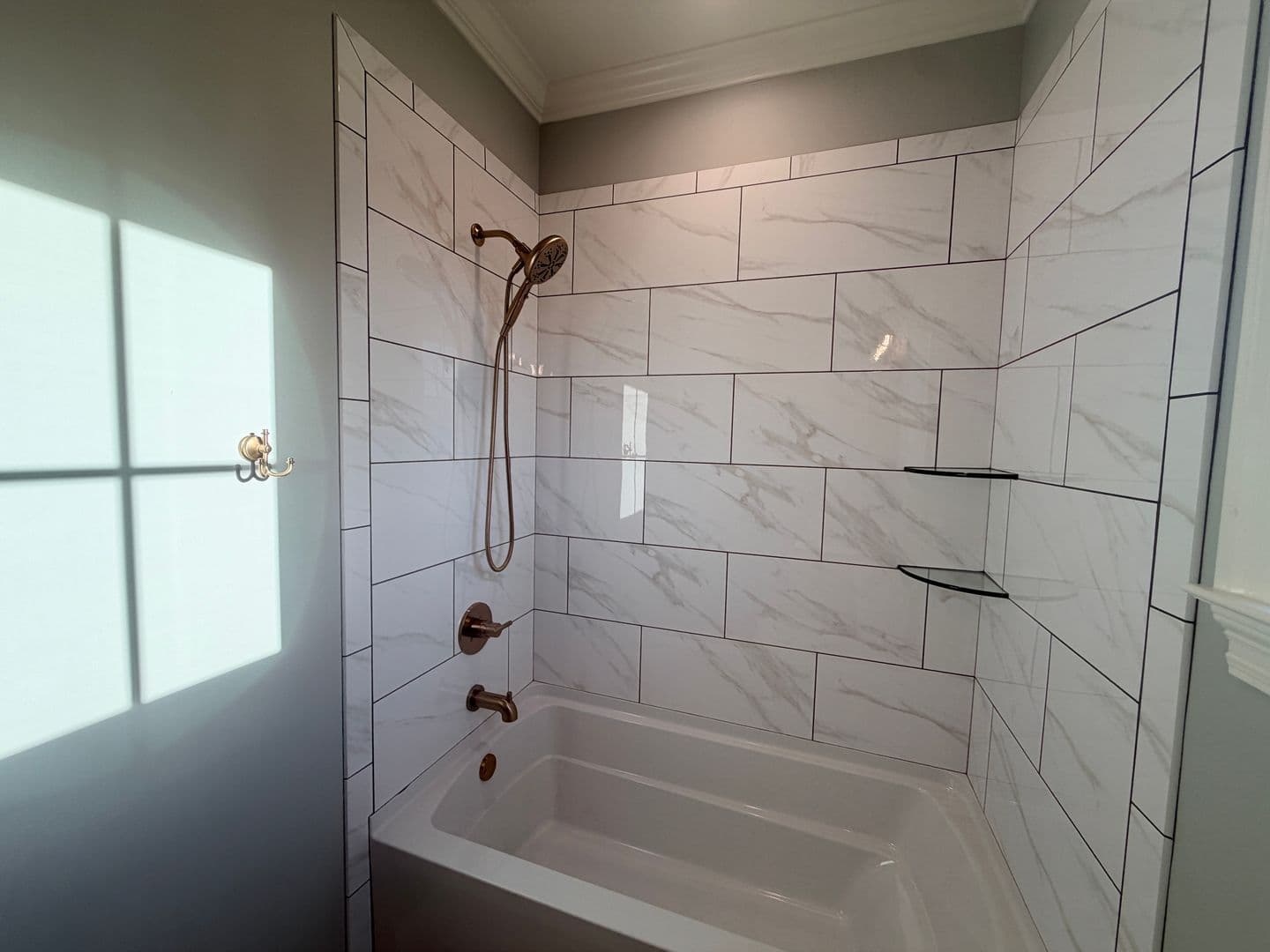 Lake Park House: 5635 Schoolhouse Pond Rd. *