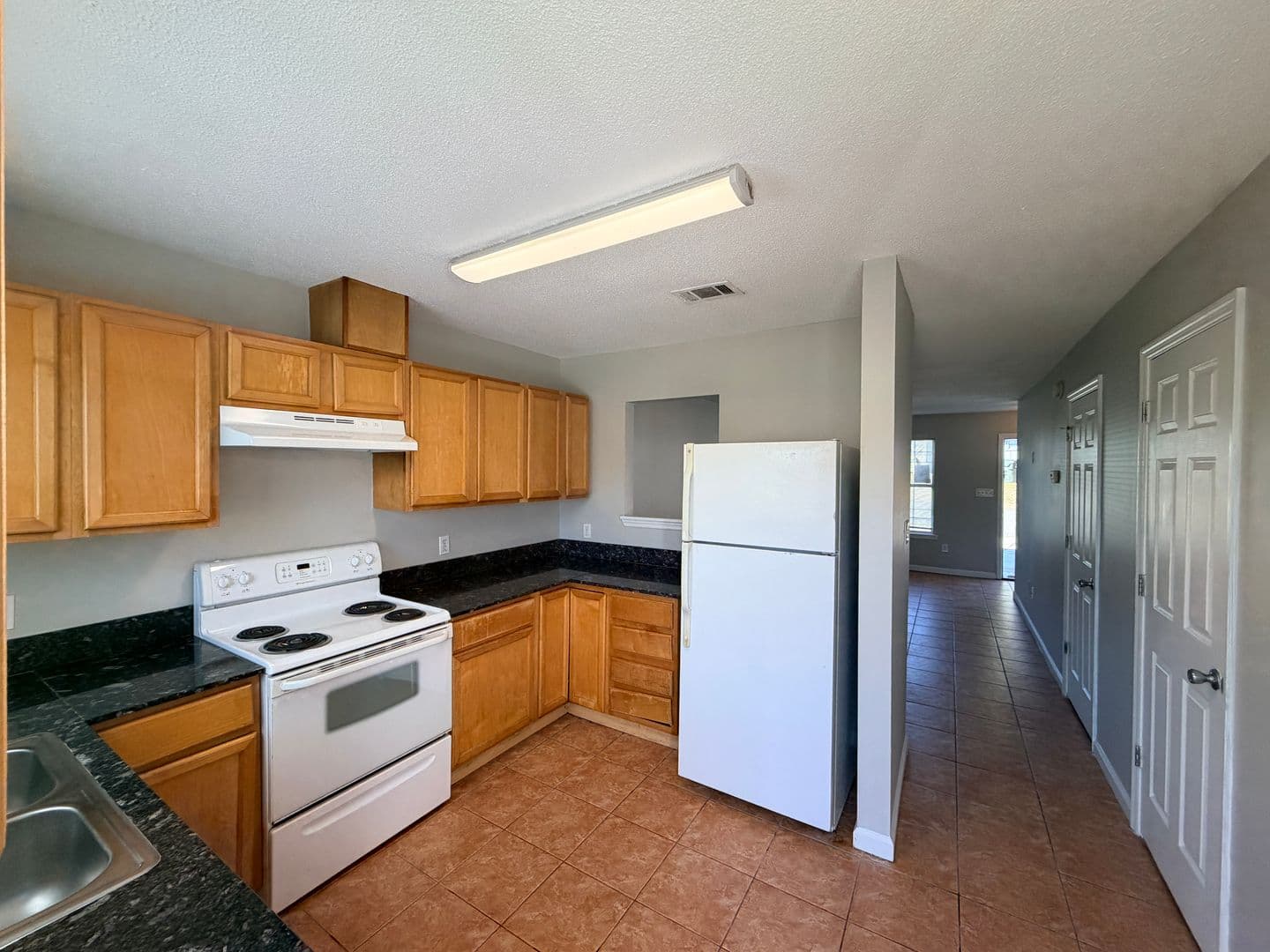 Valdosta Apartment: 1531 Woodard St. * - 372 - D2