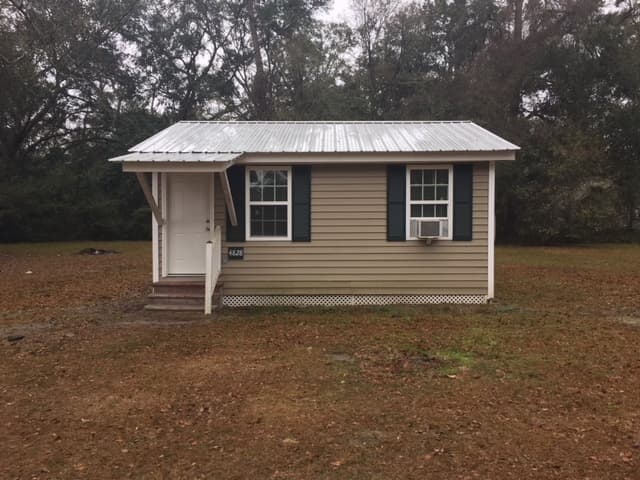 Valdosta House: 4828 Old Radar Site Road*