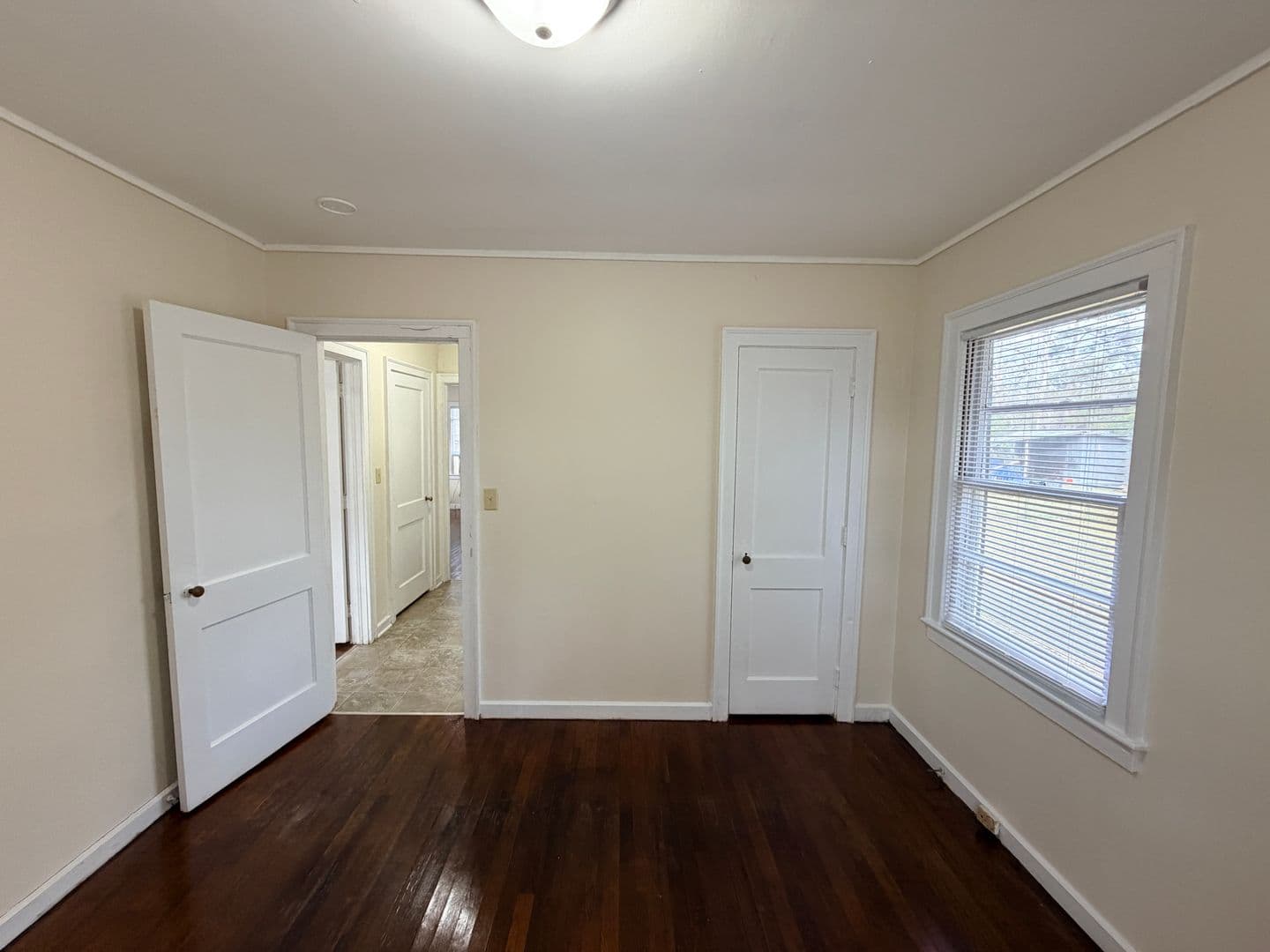 Valdosta House: 1701 N Troup Street*