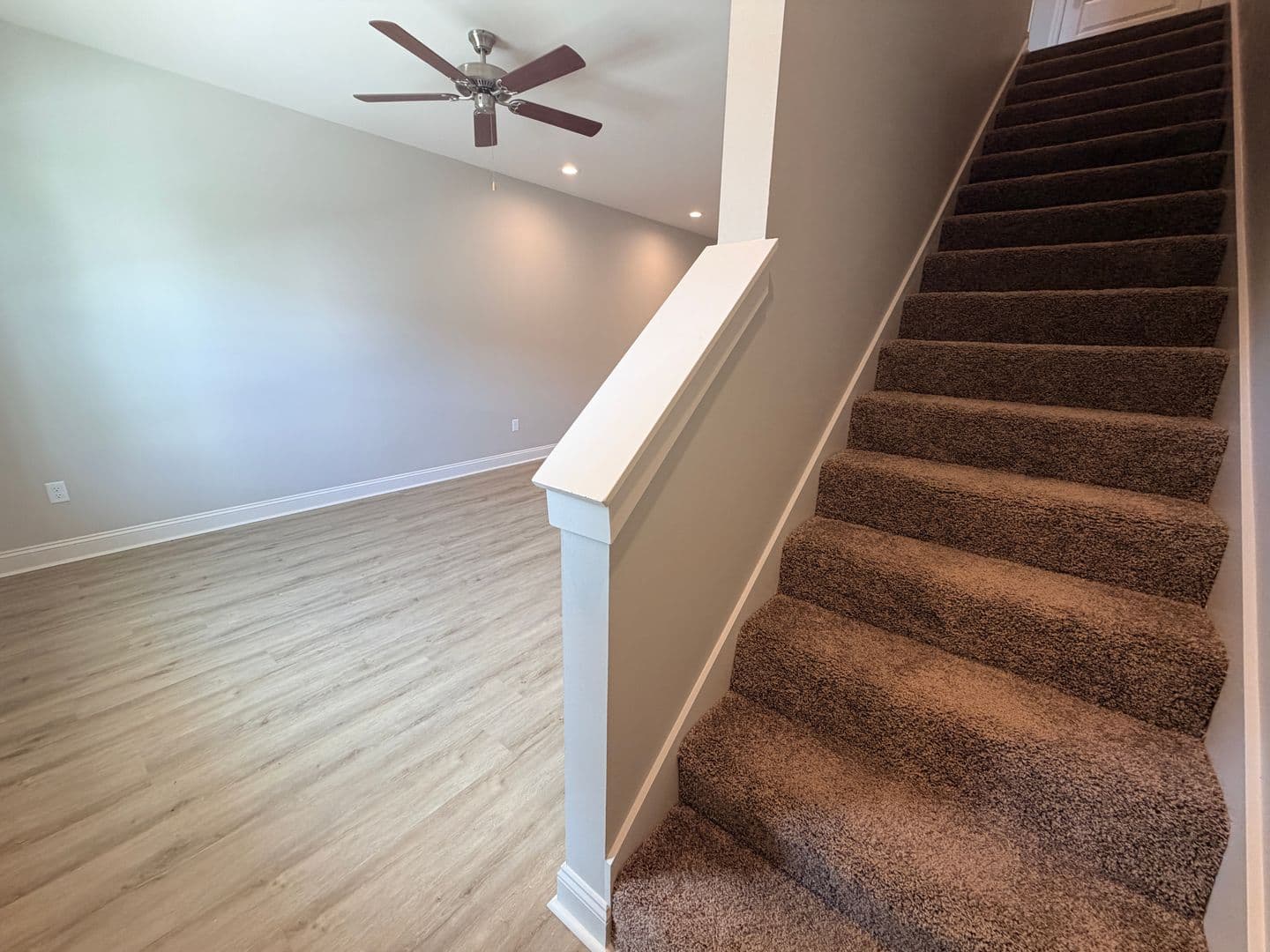 Sparks Apartment: 203 S. Goodman St*
