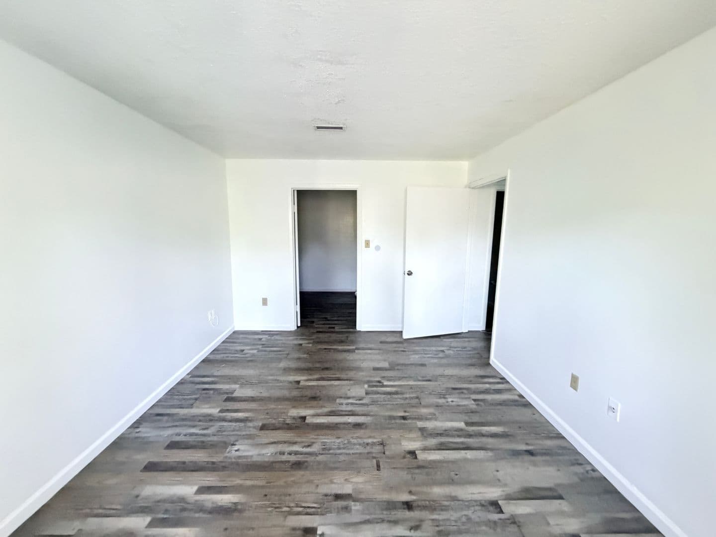 Valdosta Apartment: 4114 Oak Dr. - #3