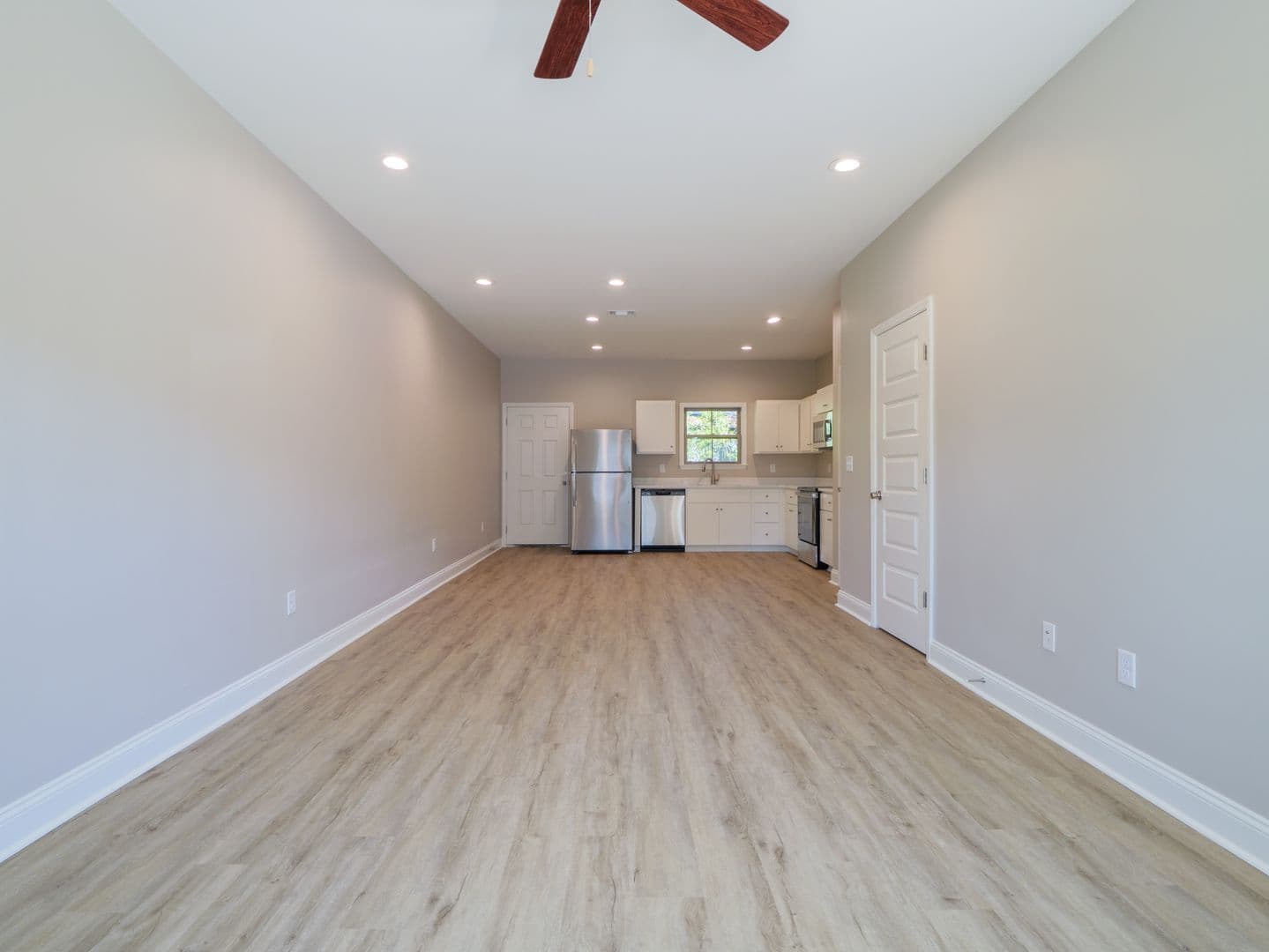 Sparks Apartment: 203 S. Goodman St*