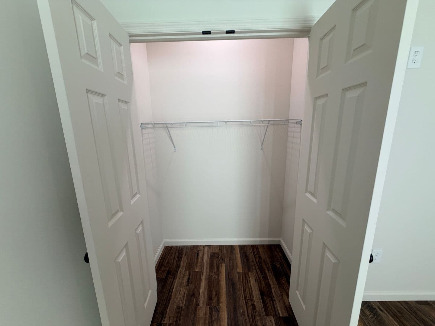 Nashville Apartment: 719 Dawn Dr. * - A
