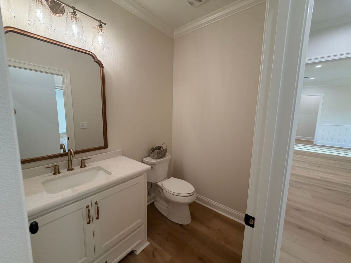 Lake Park House: 5635 Schoolhouse Pond Rd. *