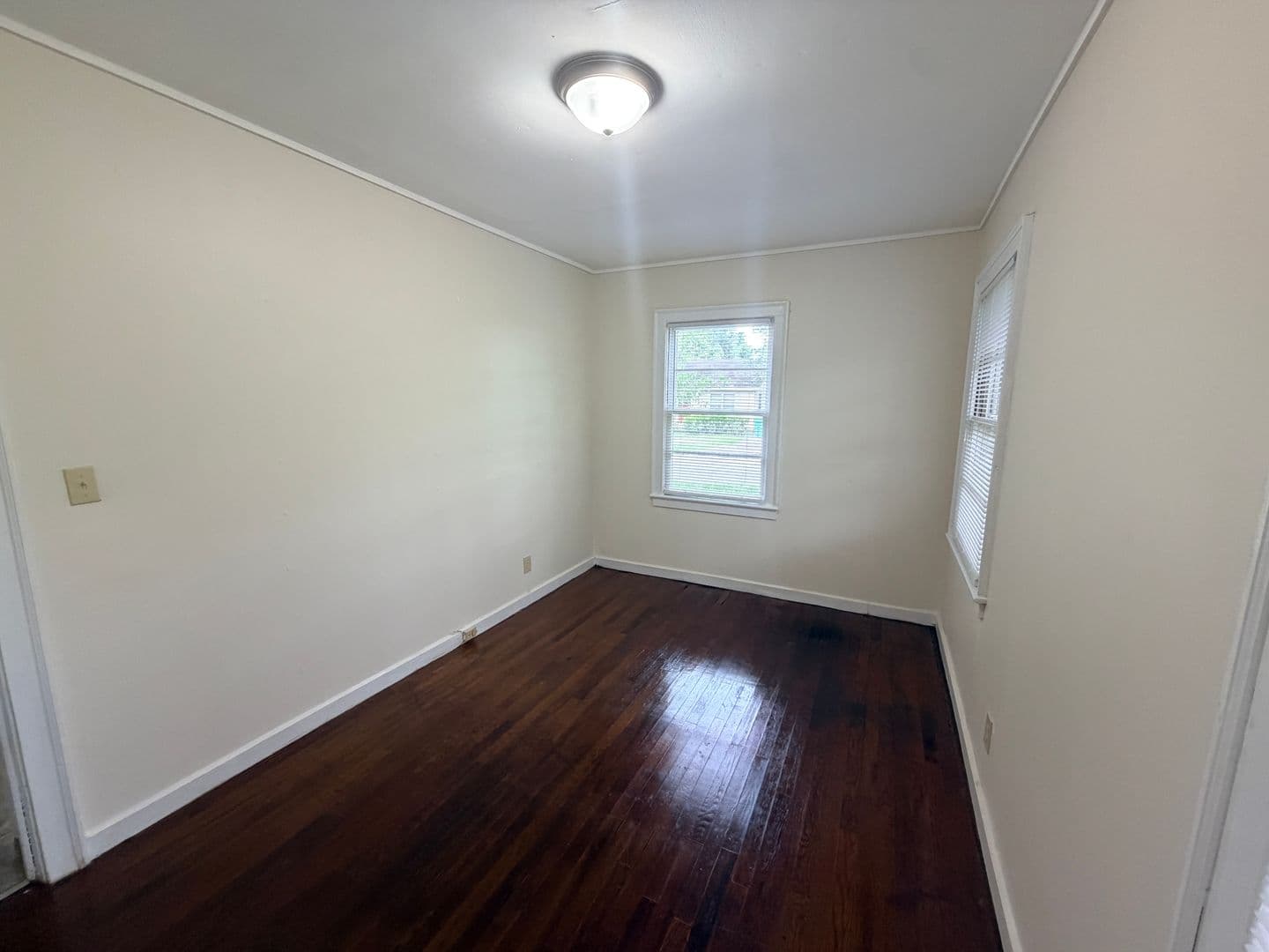 Valdosta House: 1701 N Troup Street*