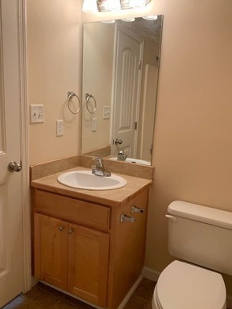 Valdosta House: 358 Brookfield Road*