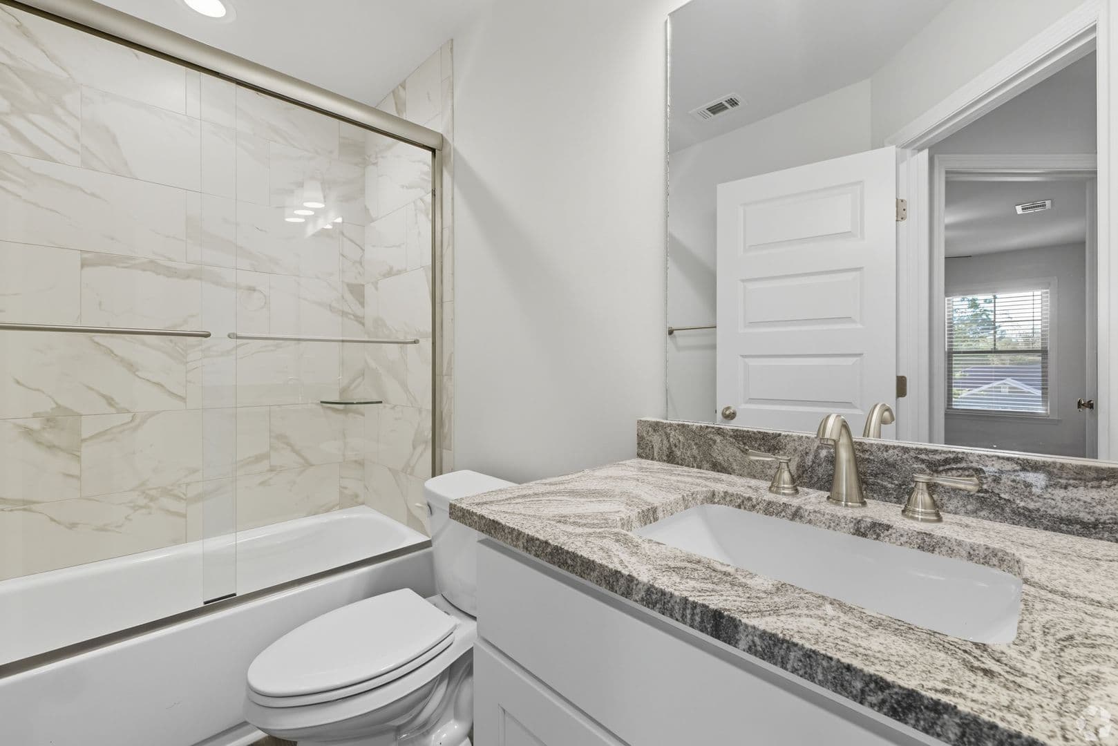 Valdosta Townhome: 5000 Hamilton Green Cir