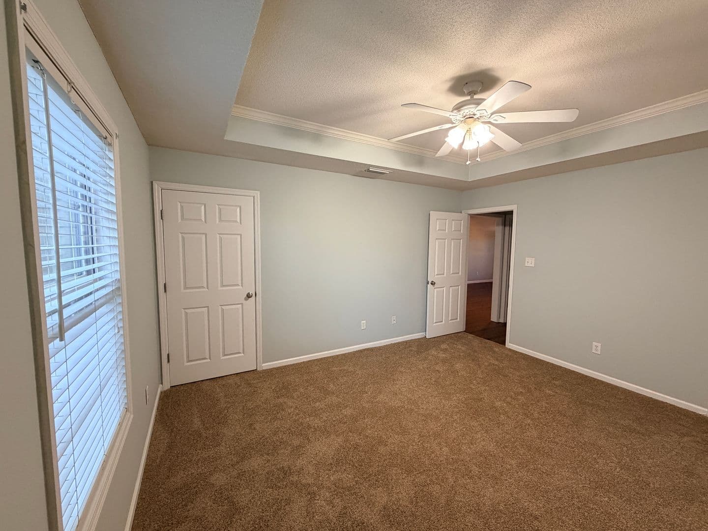 Hahira Apartment: 103 S. West St * - 934 - C