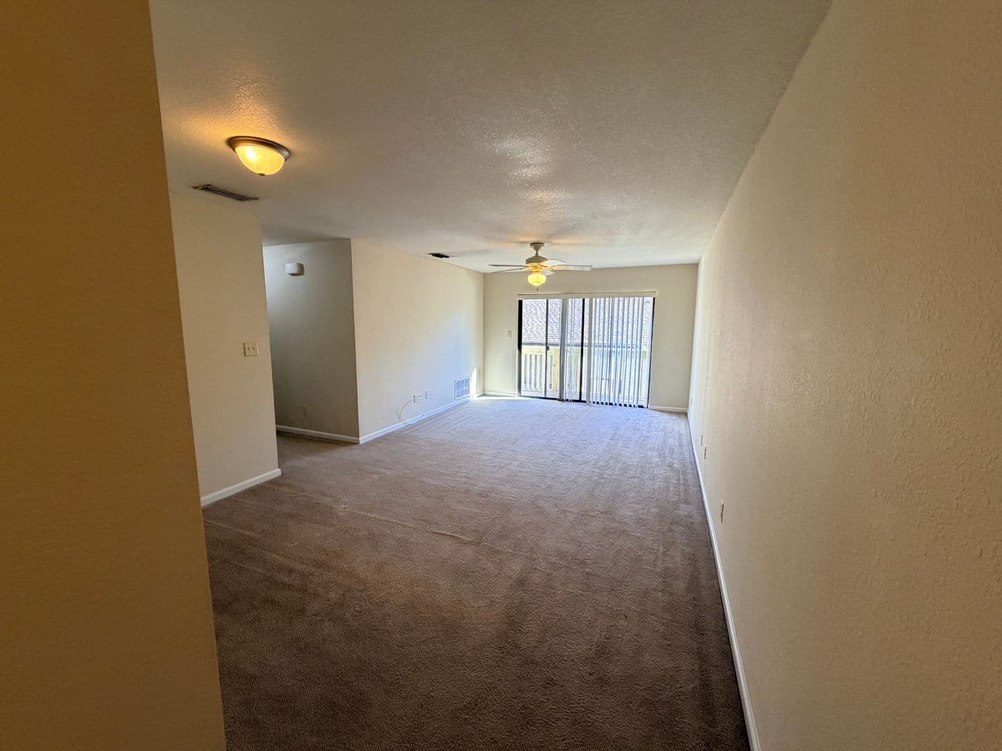 Valdosta Apartment: 1704 N Patterson St. * - #4