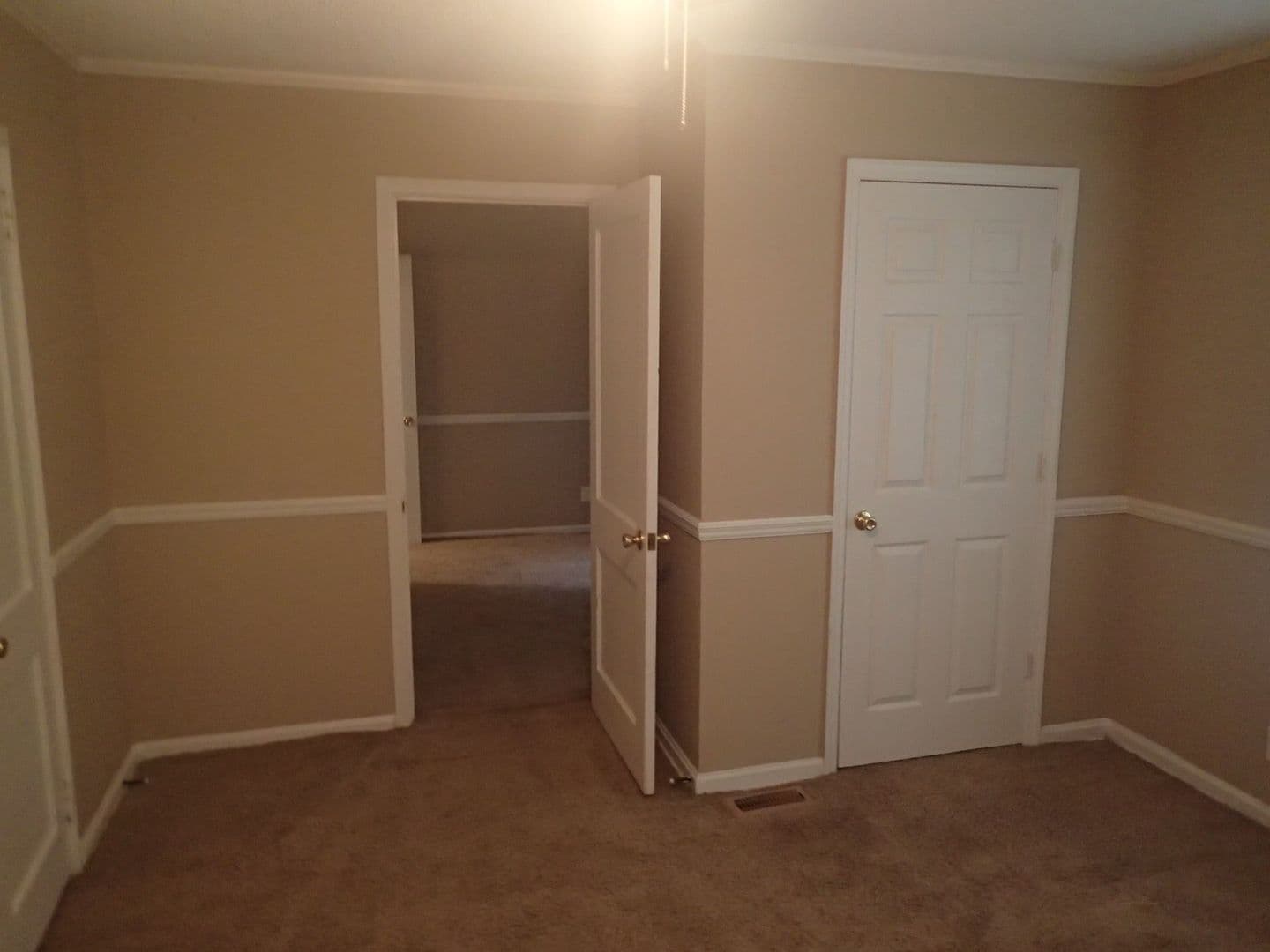 Valdosta House: 1808 Charlton St
