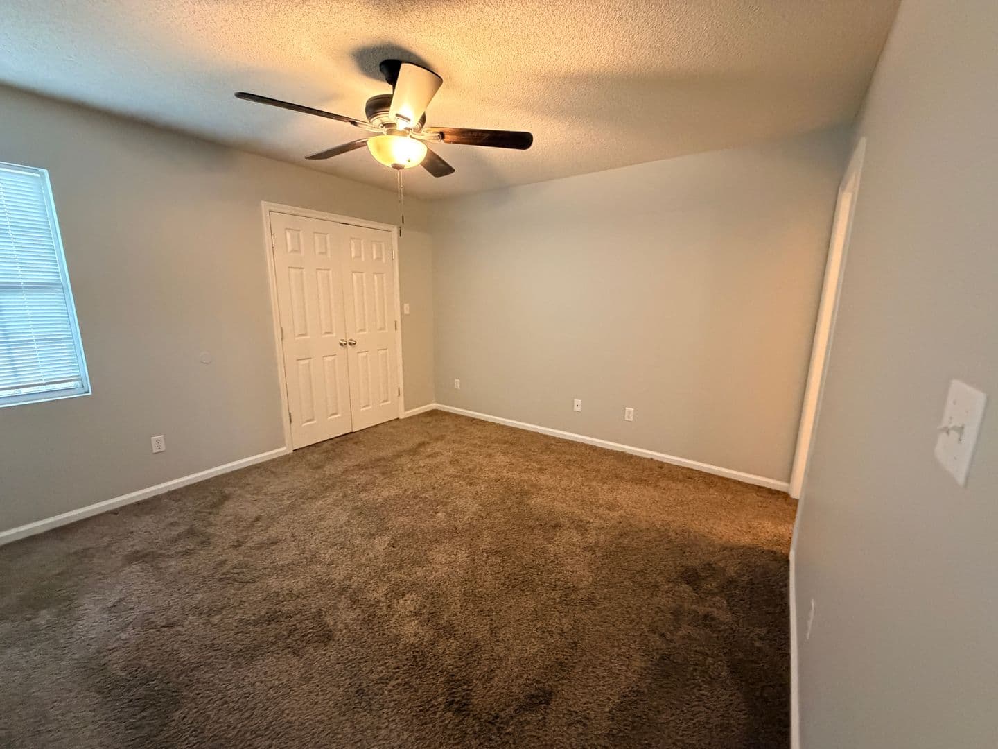 Hahira Apartment: 415 S. Hagan Bridge Rd. * - H17