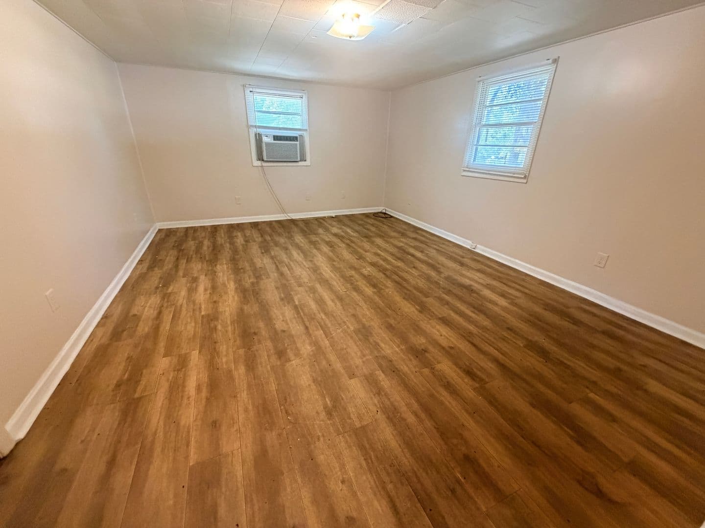 Valdosta House: 2150 1/2 Winston Ave