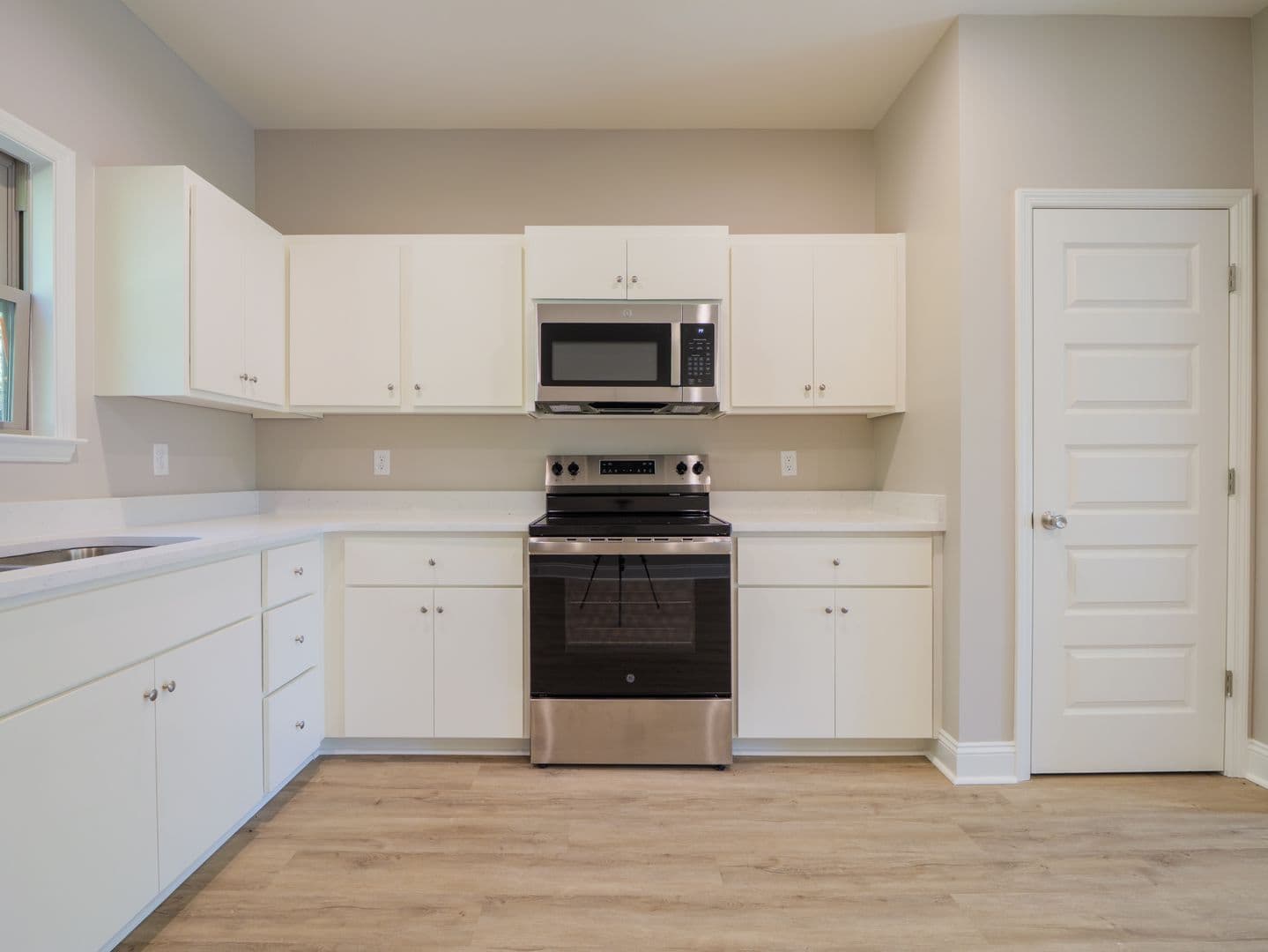Sparks Apartment: 203 S. Goodman St*