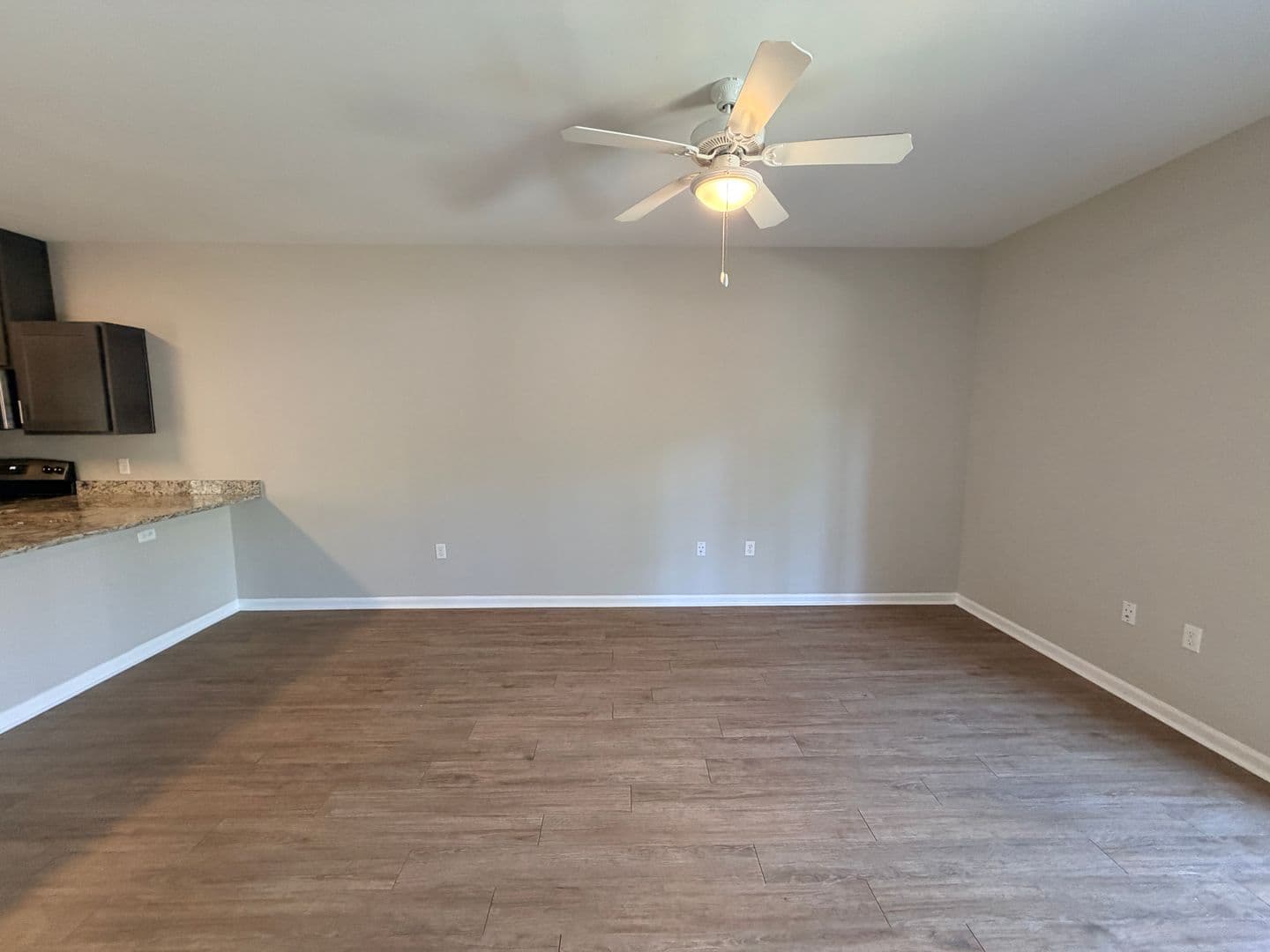 Valdosta Apartment: 1023 W. Gordon  - A6