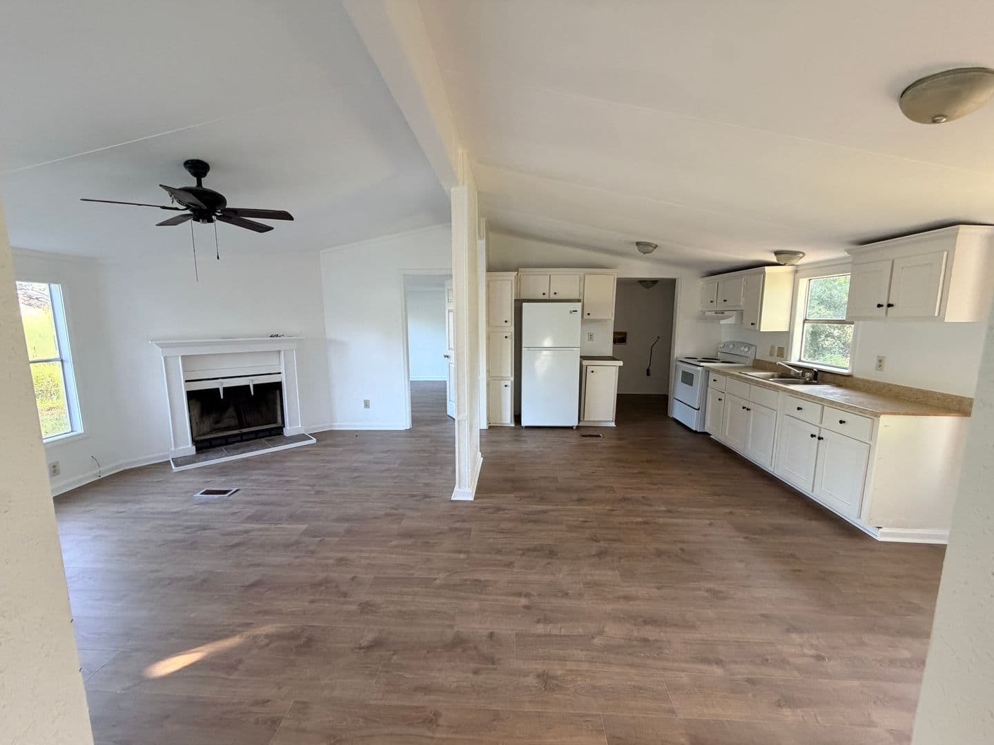 Valdosta House: 3427 Old Clyattville Rd.