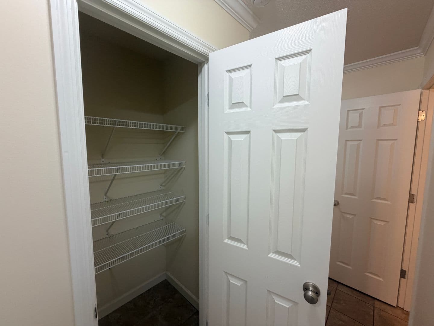 Valdosta Apartment: 1704 N Patterson St. * - #8