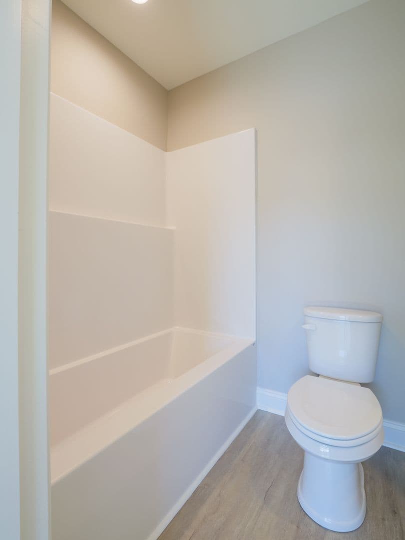 Sparks Apartment: 203 S. Goodman St*