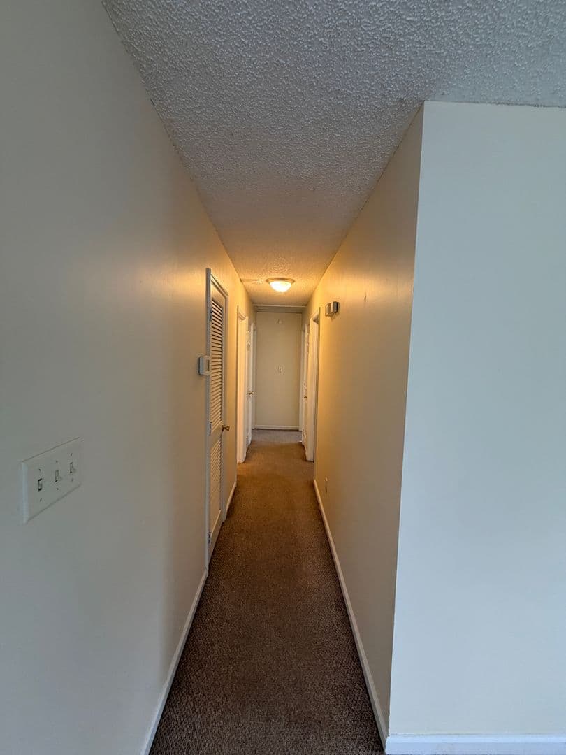 Valdosta House: 377 Pinedale Cir*