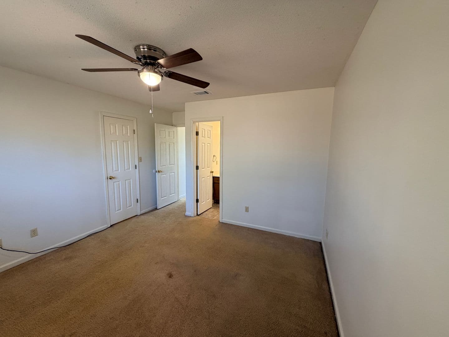 Valdosta House: 2206 A Pulaski Cir