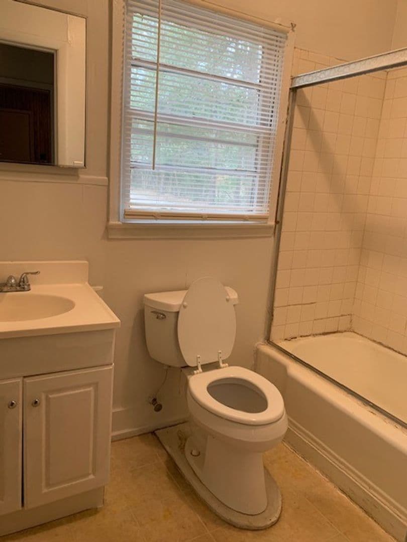 Valdosta House: 1804 Springfield Drive
