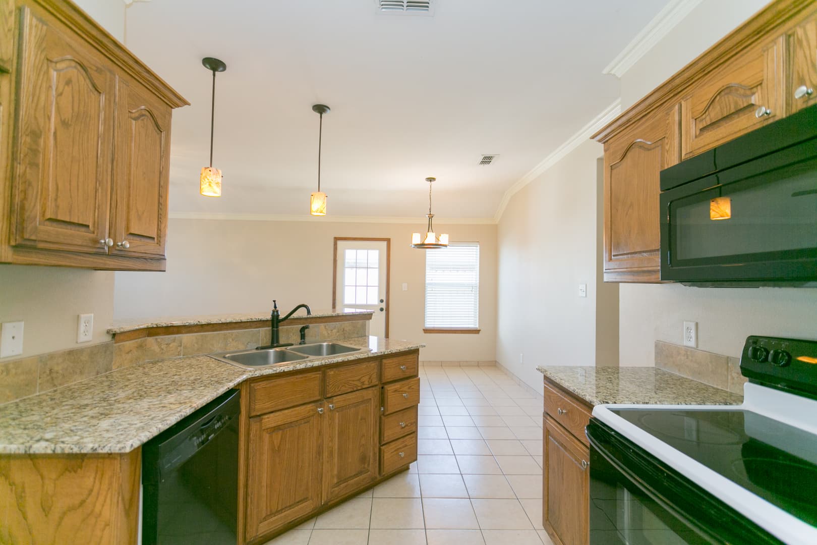 Lindale Apartment: 16111 Rolling Meadows Dr.