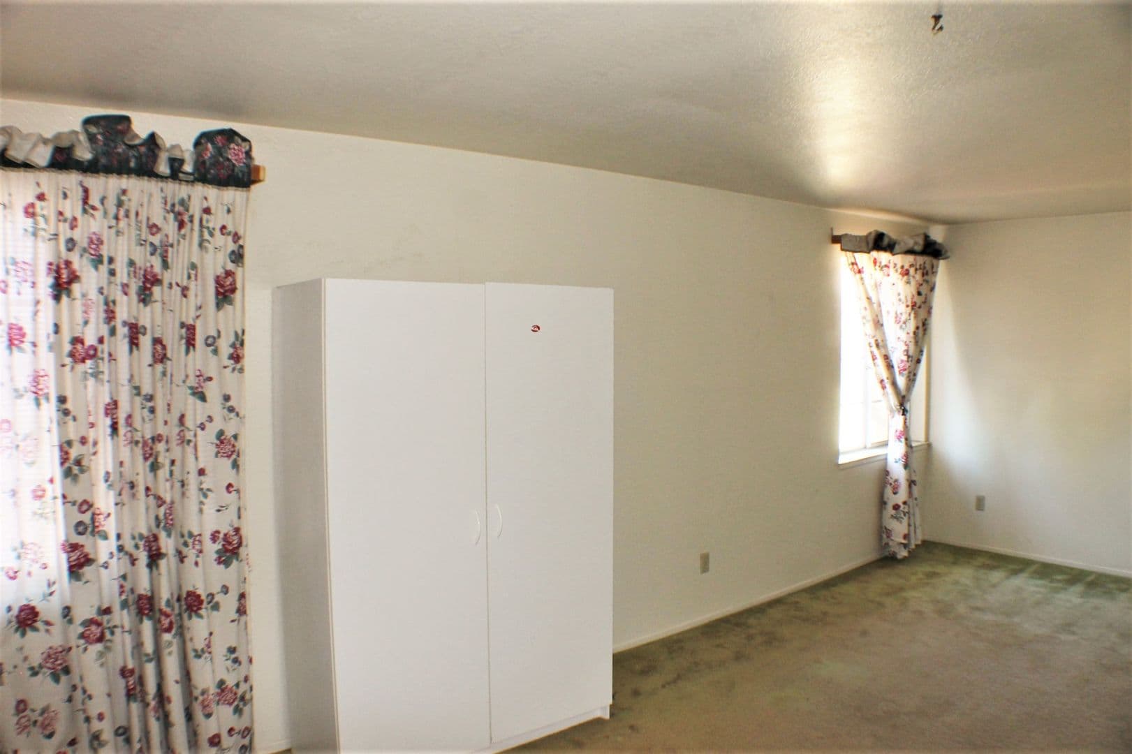 Moreno Valley House: 25740 Rosebay Ct.