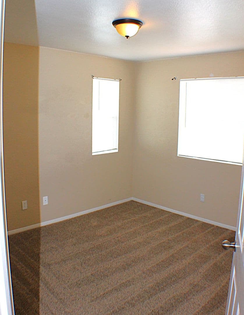 Moreno Valley House: 26836 Calle Luna
