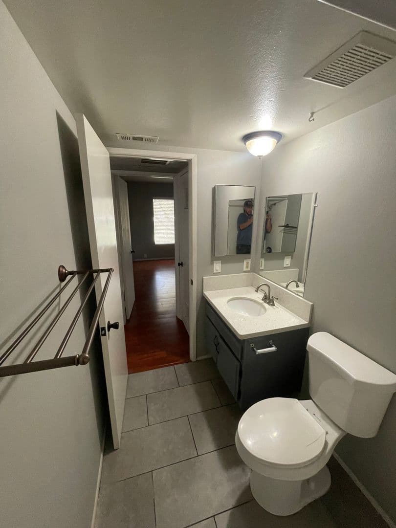Colton Condo: 1150 S. Meadow Lane #8