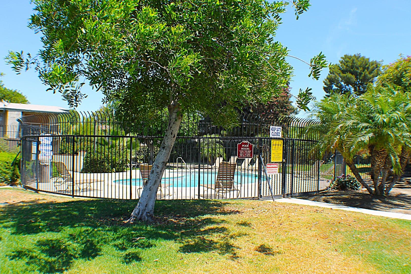 Colton Condo: 1150 S. Meadow Lane #8