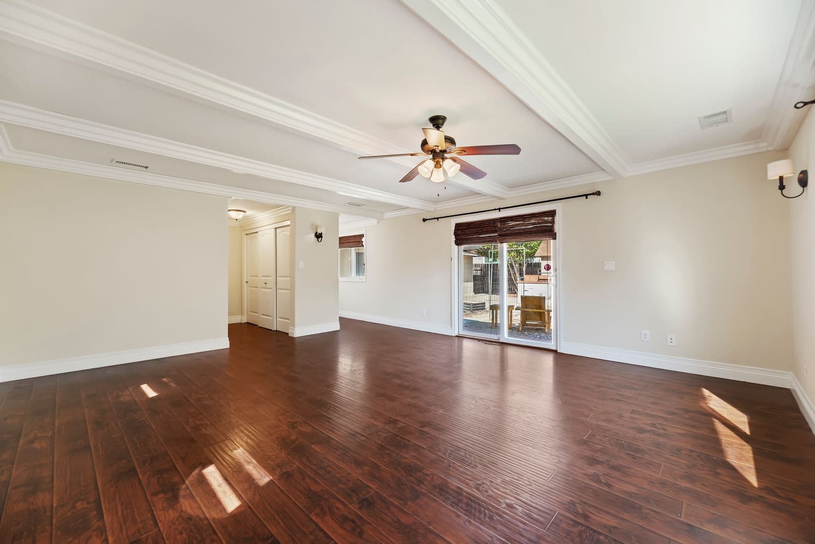 Riverside House: 4570 Emerson Street