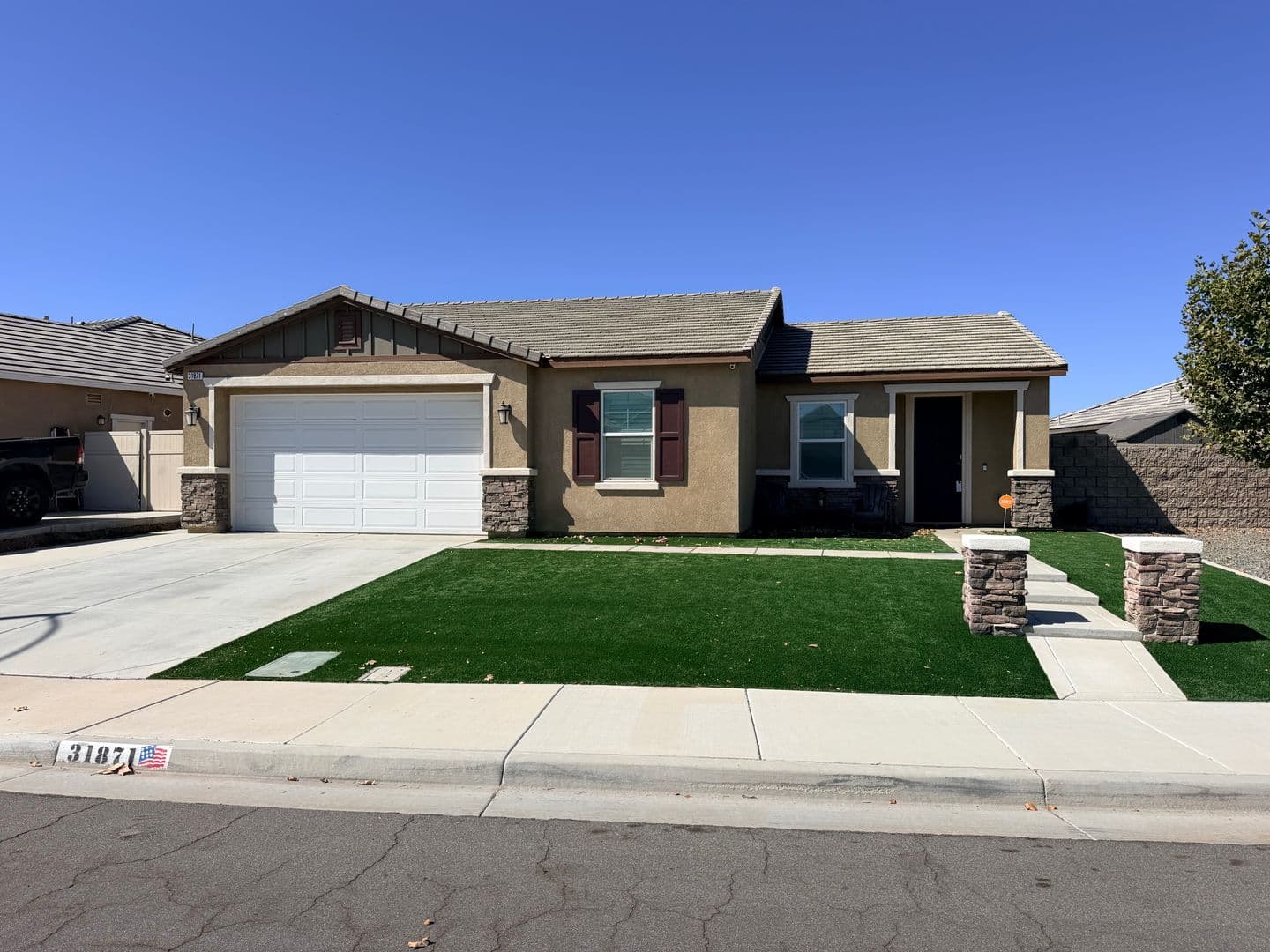 Menifee House: 31871 Eaton Lane