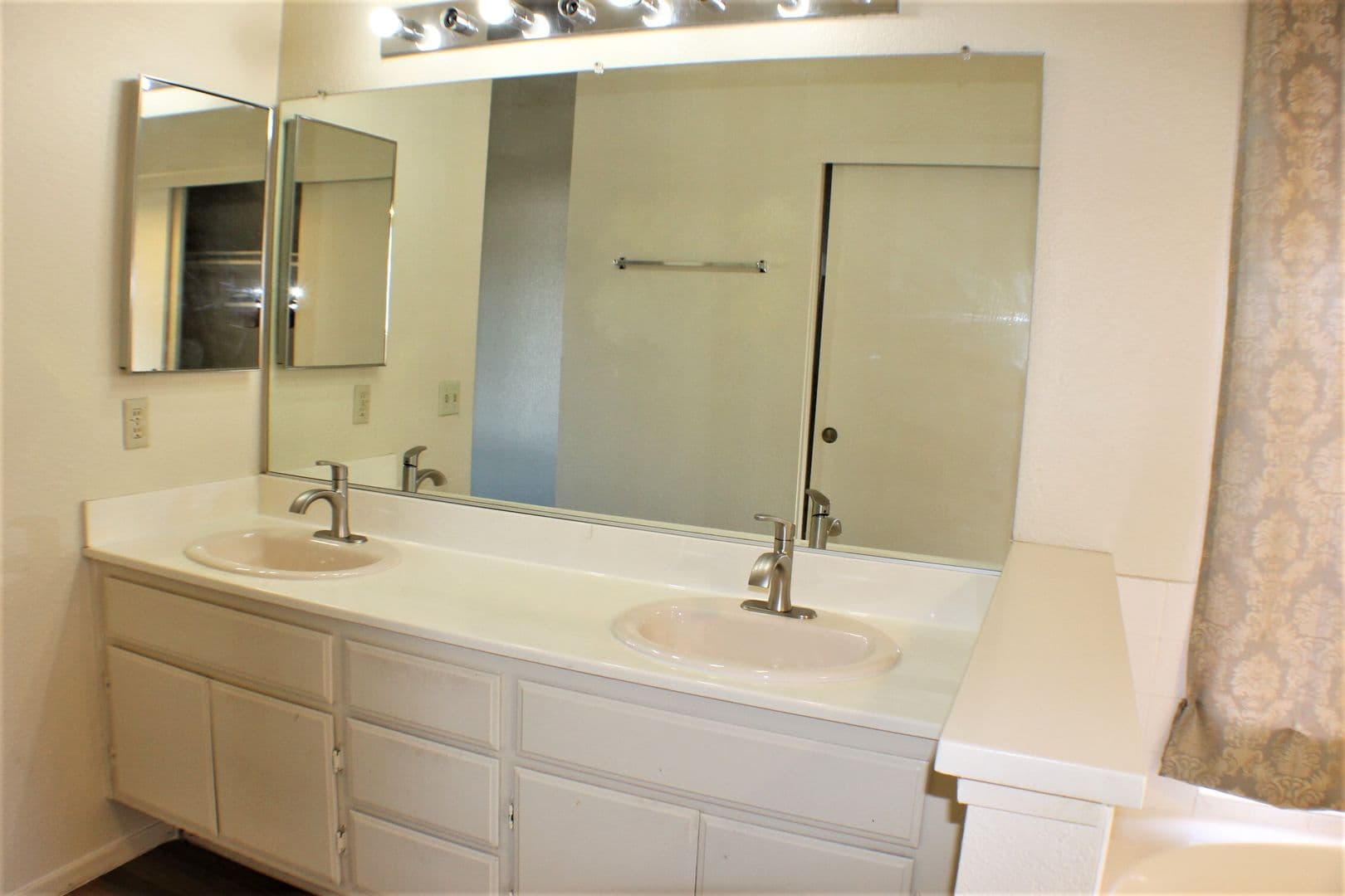 Moreno Valley House: 25740 Rosebay Ct.
