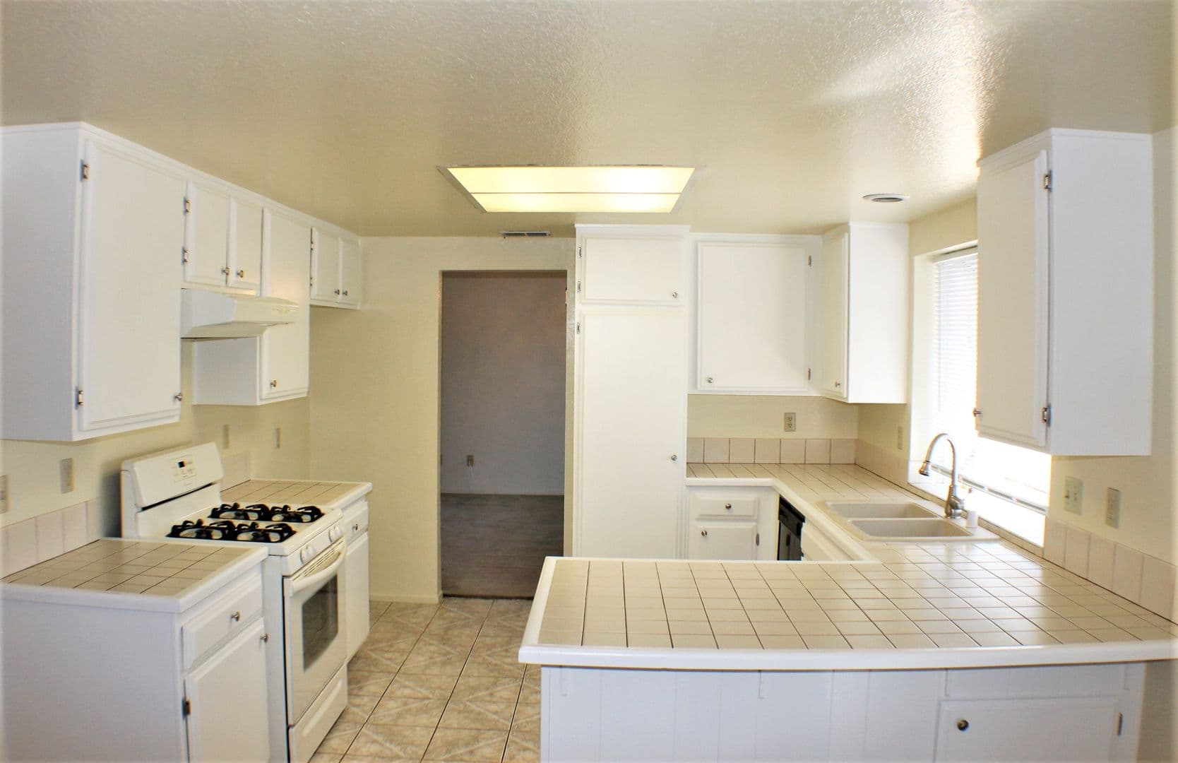 Moreno Valley House: 25740 Rosebay Ct.