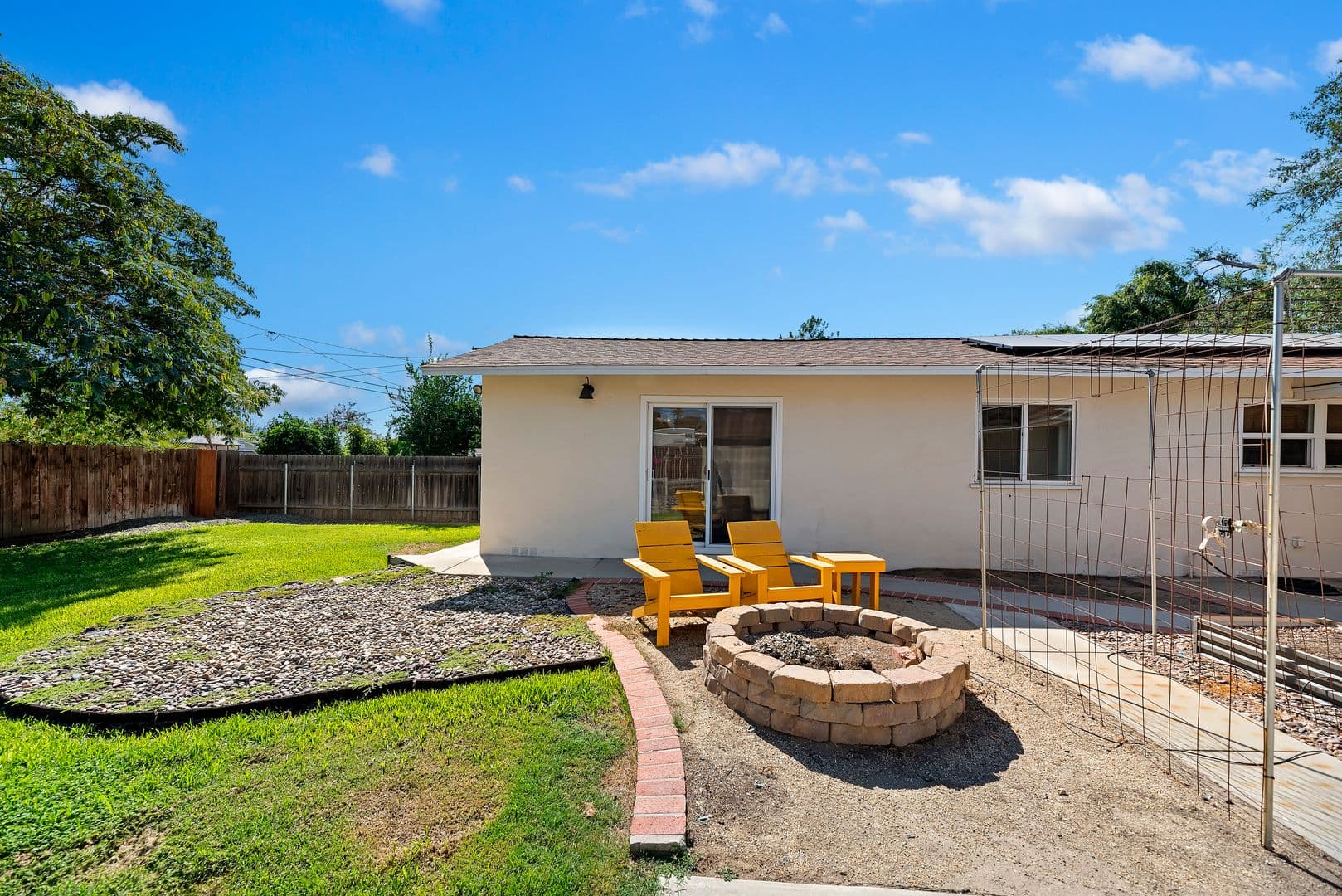 Riverside House: 4570 Emerson Street