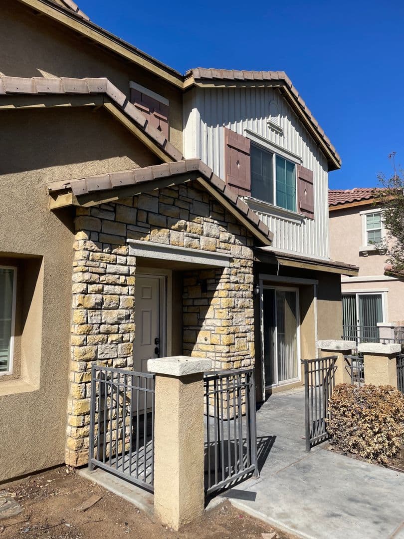 Moreno Valley House: 15669 Lasselle #92