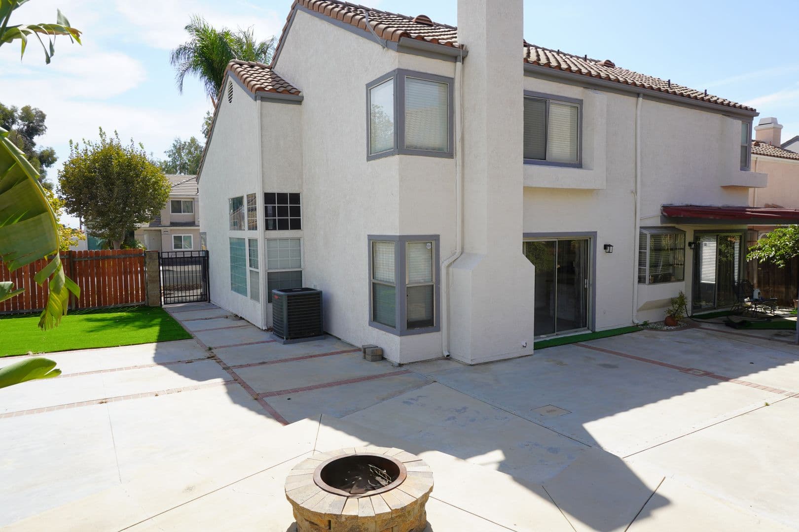 Moreno Valley House: 23848 Bouquet Canyon Pl