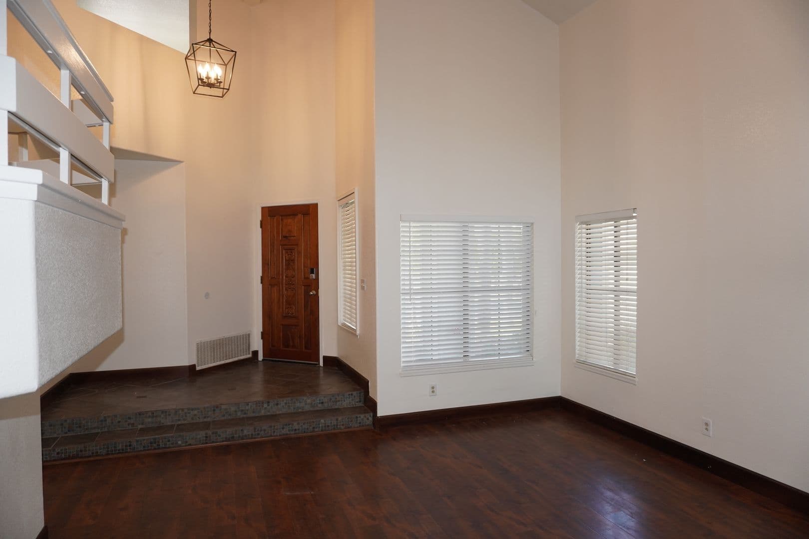 Moreno Valley House: 10386 Meadow Creek Dr