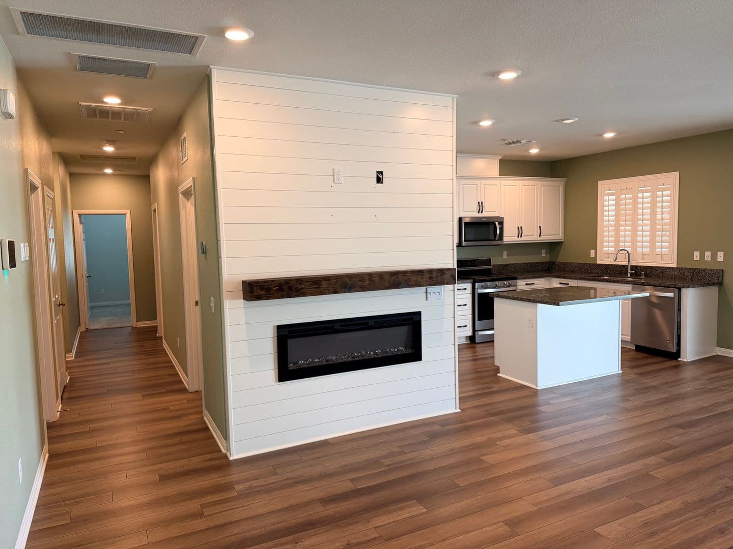 Menifee House: 31871 Eaton Lane