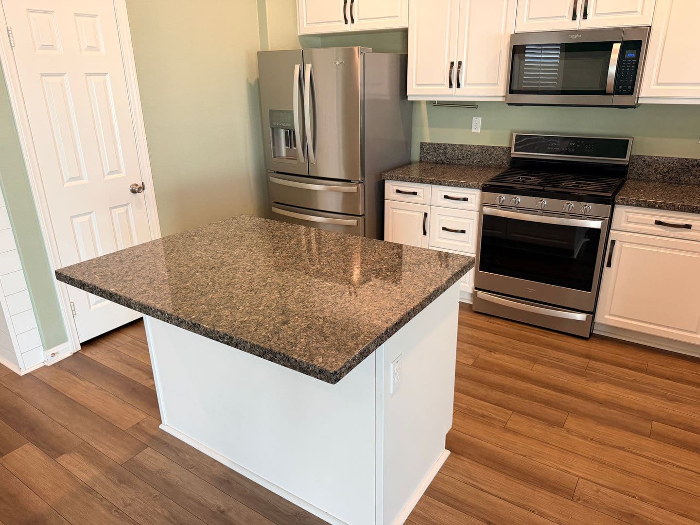 Menifee House: 31871 Eaton Lane